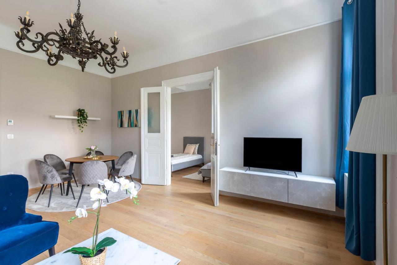 Luxury Elizabeth Residence Next To The New York Cafe Будапеща Екстериор снимка